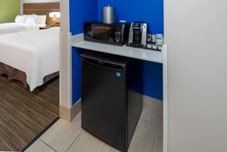  - Holiday Inn Express Vermilion