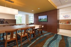  - Fairfield Inn & Suites by Marriott Downtown Calgary