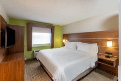  - Holiday Inn Express Vermilion