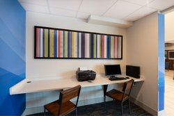  - Holiday Inn Express Vermilion