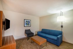  - Holiday Inn Express Vermilion