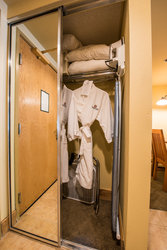  - Grand Lodge Hotel & Suites Mt Crested Butte