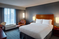  - Courtyard by Marriott Hotel Springfield