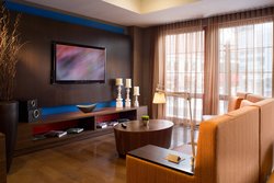  - Courtyard by Marriott Hotel Downtown Providence - I-95, Exit 37B