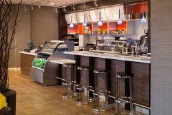  - Courtyard by Marriott Hotel Downtown Providence - I-95, Exit 37B