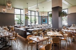  - Perry Lane Hotel Savannah