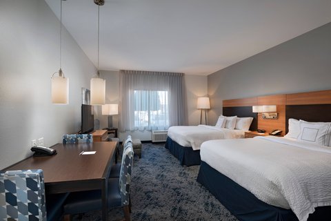 Queen/Queen Studio Suite