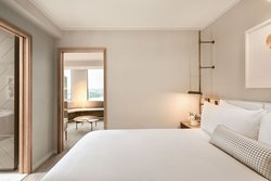  - JW Marriott Hotel Parq Vancouver