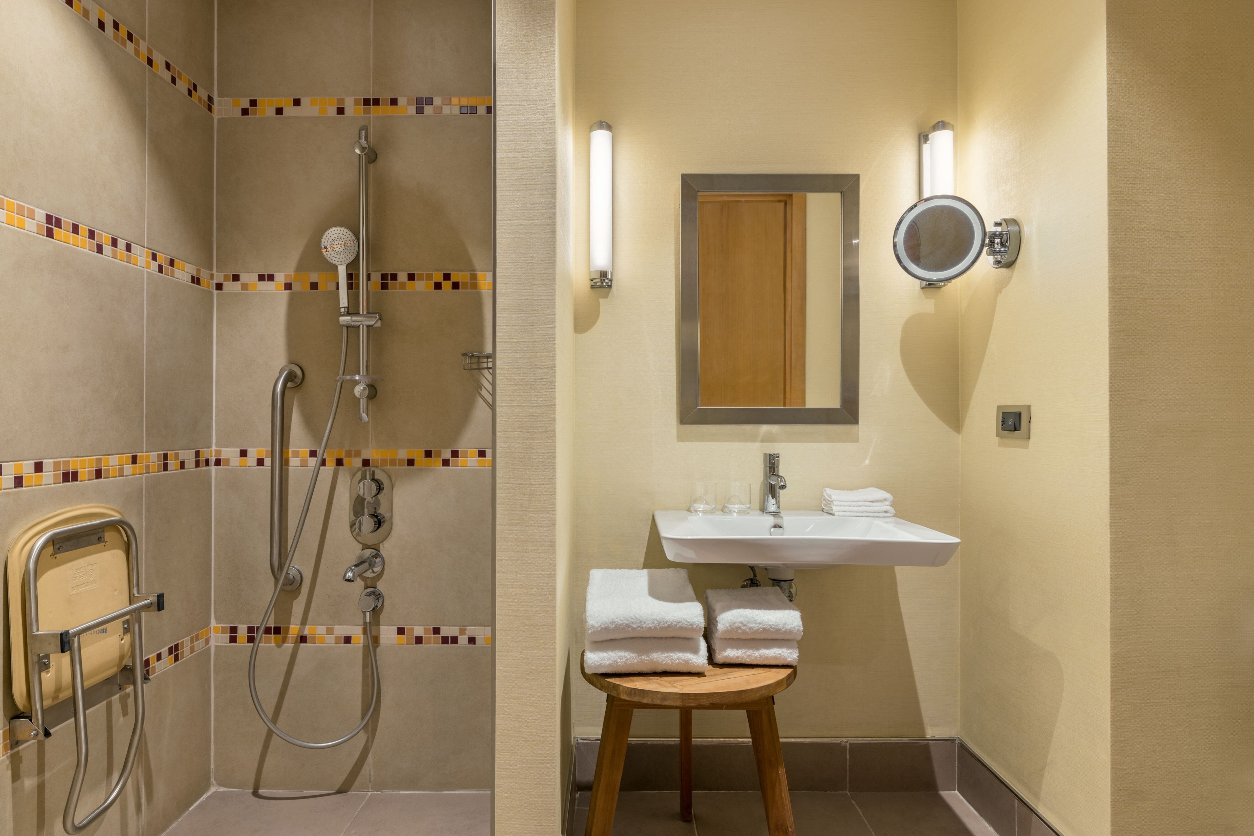Four Points by Sheraton Ikot Ekpene-guestroom-Accessible Bathroom.jpg