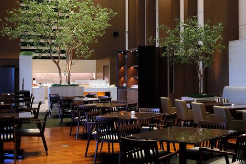 OSAKA MARRIOTT MIYAKO HOTEL - Photo 32