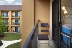  - Courtyard by Marriott Hotel Fayetteville