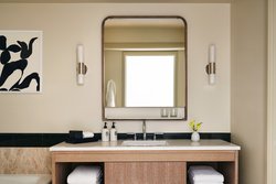  - Four Seasons Hotel Miami - I-95, Exit 1B