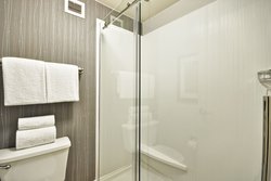  - Courtyard by Marriott Market Center Dallas - I-35, Exit 430B