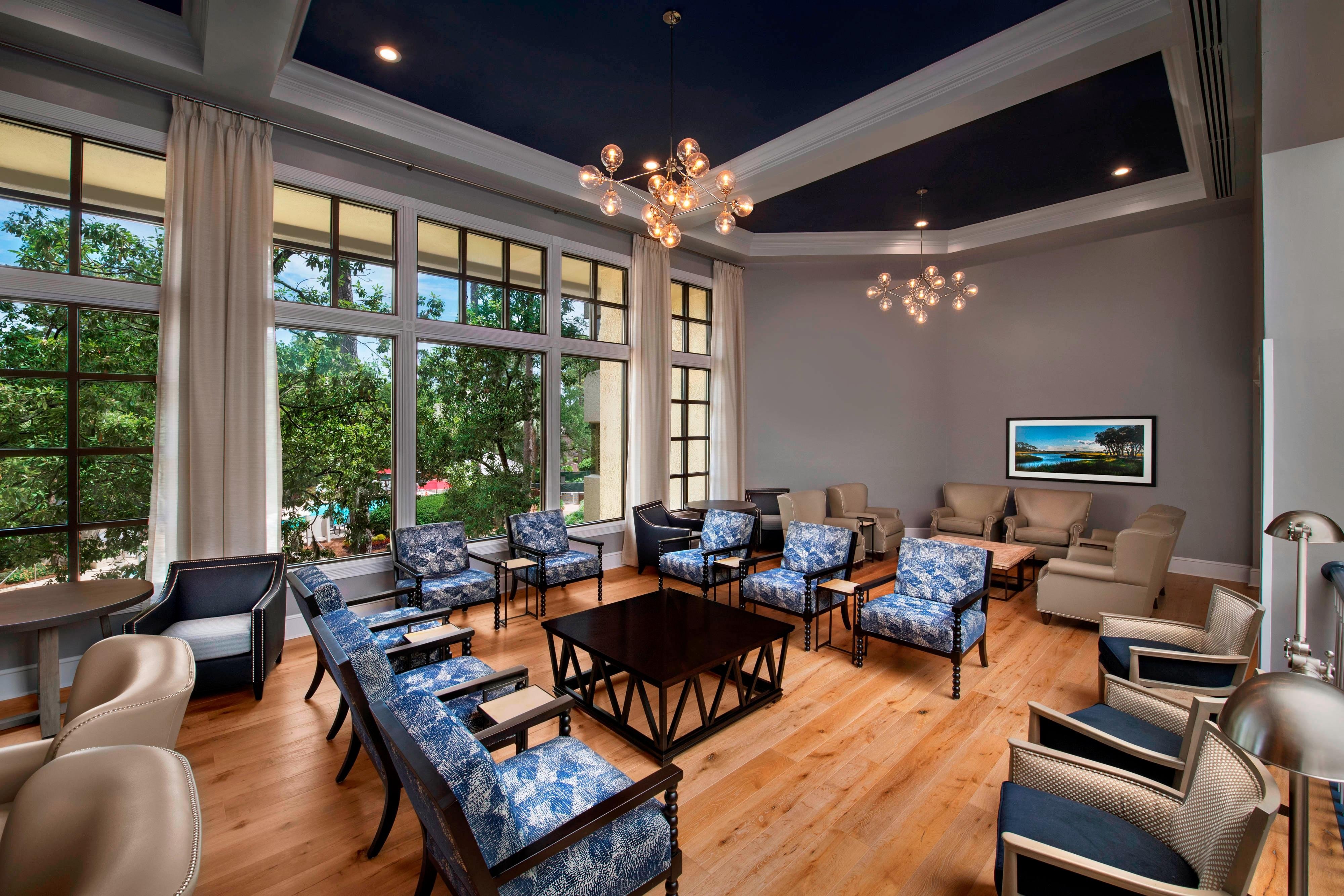 Marriott's Heritage Club-guestroom-Legends Loft Seating Area.jpg
