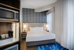  - Courtyard by Marriott Hotel Downtown Atlanta - I-75 & I-85, Exit 249B & 249C