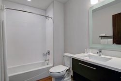  - TownePlace Suites by Marriott Downtown Cincinnati - I-75, Exit 1C