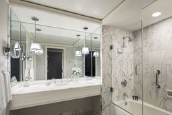  - Ritz-Carlton Hotel St Louis Clayton