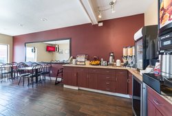  - Red Roof Inn Troy - I-55 & I-70, Exit 18