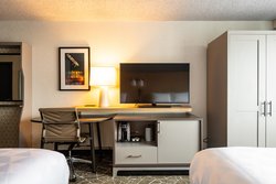  - Holiday Inn North Airport Newark - I-78, Exit 58B