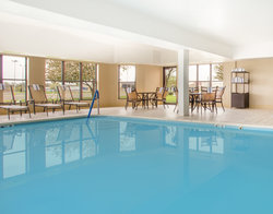  - Holiday Inn Express & Suites Muncie