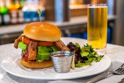  - Courtyard by Marriott Hotel Downtown Fort Lauderdale