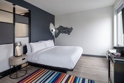  - Aloft Hotel South Austin - I-35, Exit 231