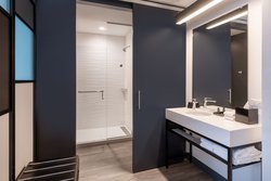  - Aloft Hotel South Austin - I-35, Exit 231