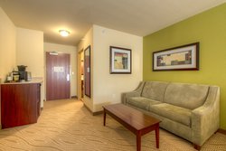  - Cobblestone Inn & Suites Holyoke