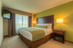  - Cobblestone Inn & Suites Holyoke