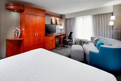  - Courtyard by Marriott Hotel Hamilton