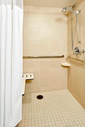  - Courtyard by Marriott Hotel Hamilton