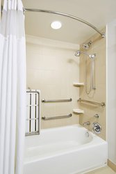  - Courtyard by Marriott Hotel Hamilton