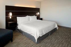  - Holiday Inn Express & Suites Bullhead