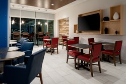  - Holiday Inn Express & Suites Bullhead