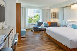  - Renaissance Hotel Southpark Charlotte