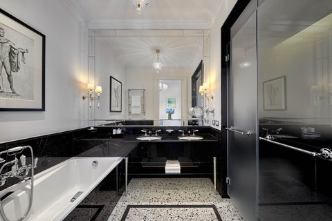 THE ST REGIS ROME - Photo 29