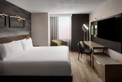  - Renaissance North Shore Hotel Northbrook - I-94, Exit 30