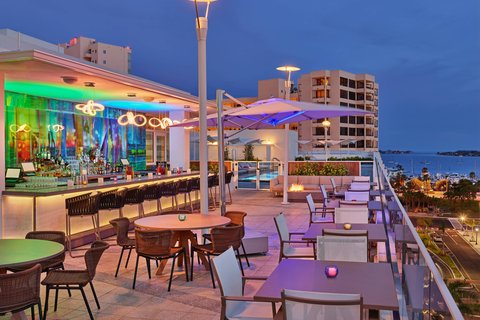 Perspective Rooftop Pool Bar