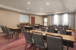  - Courtyard by Marriott Folsom - US 50, Exit 27