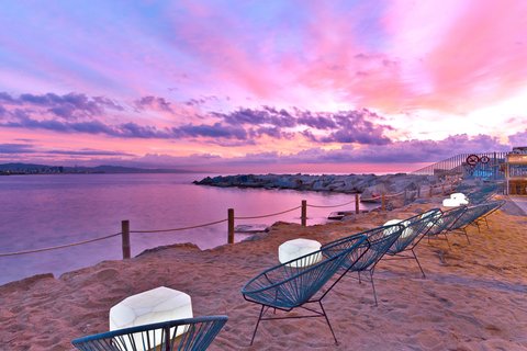 W BARCELONA - Photo 138