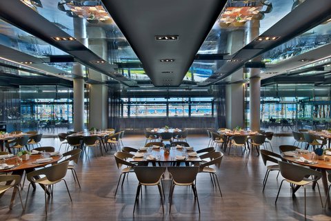 W BARCELONA - Photo 141