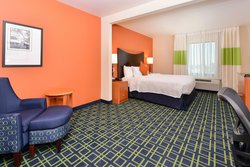  - Fairfield Inn & Suites by Marriott Aurora
