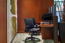  - Courtyard by Marriott Convention Center Portland - I-5, Exit 302A