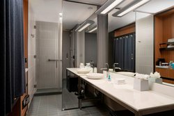  - Aloft Hotel Rogers - I-49, Exit 83