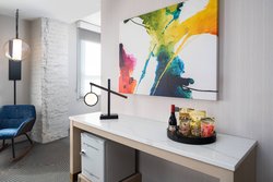  - Glass Light Hotel & Gallery Norfolk