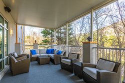  - Holiday Inn Express & Suites Asheville - I-240, Exit 6