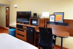  - Fairfield Inn & Suites by Marriott SW Winston-Salem - I-40, Exit 189
