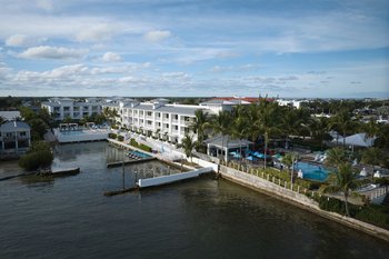 Courtyard by Marriott Faro Blanco Resort