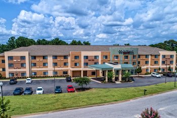 Courtyard by Marriott Troy