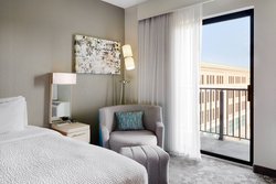  - Courtyard by Marriott Hotel Downtown Milwaukee - I-794, Exit 1E